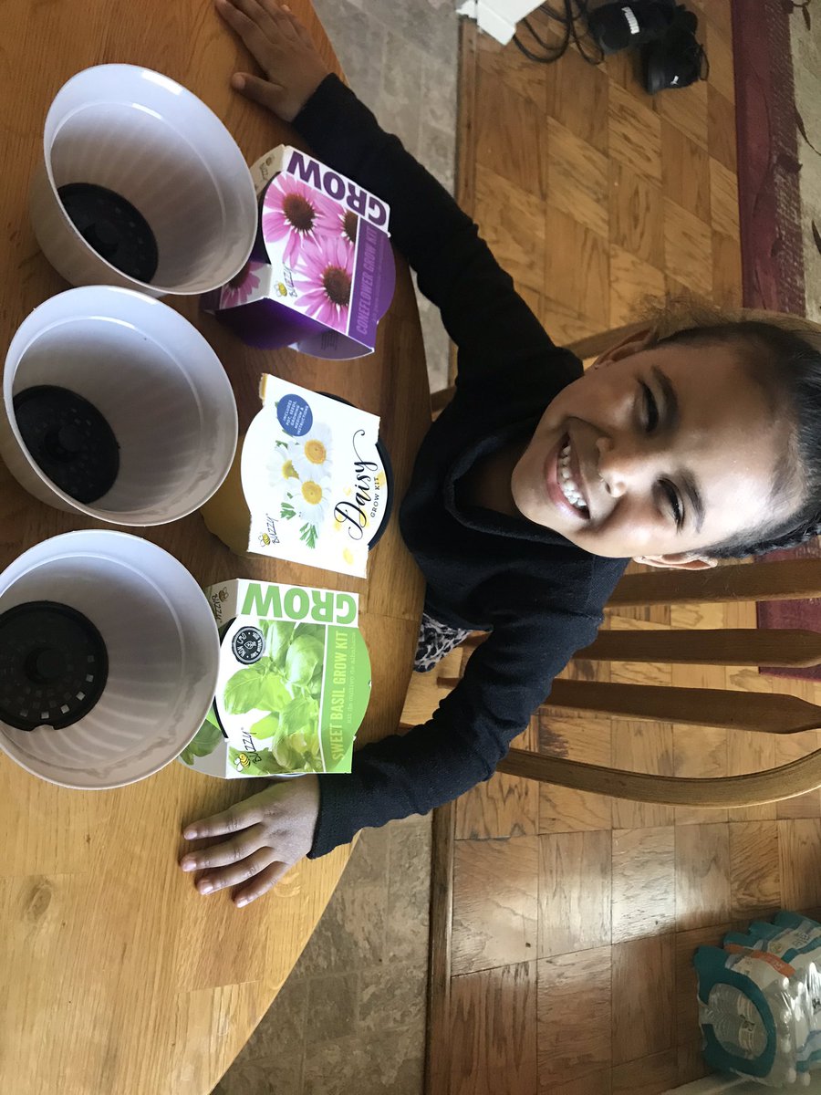 MsPachecoLTES's tweet photo. #EarthDay2020 #EarthDayAtHome  @LondonTowneFCPS https://t.co/JwRagRBfYJ