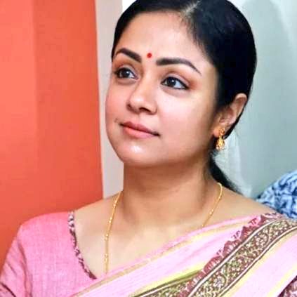 nandaji1958's tweet image. Actress Jyothika should apologise for hurting Hindu beliefs.She said One wonders why such a huge amount was spent on Big temple(Lord Brahadeeswarar temple) inThanjavur,she urged people not to offer money as offerings to hundis kept across temples.She speaking for Ford foundation