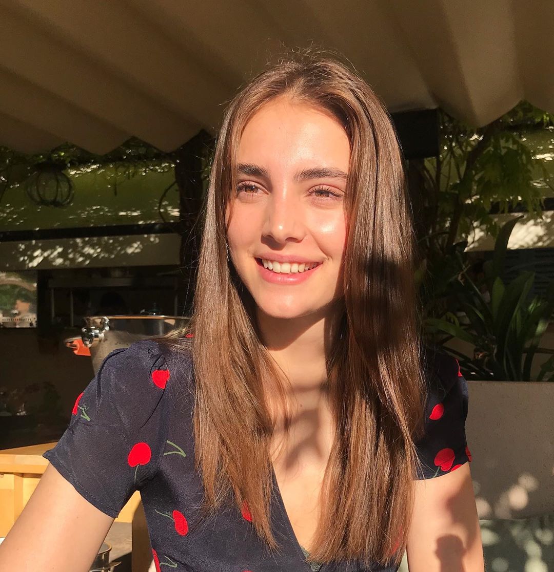 urpoisxon's tweet photo. hello! it's me, Kiera. i do #openfollow for rp west. help RT, please? thankyou💛 https://t.co/X7aa4eZ6QQ