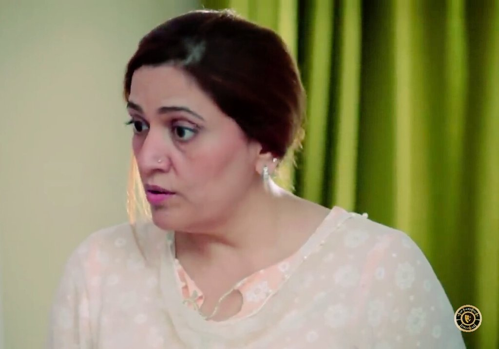 What is she? #Ishqiya