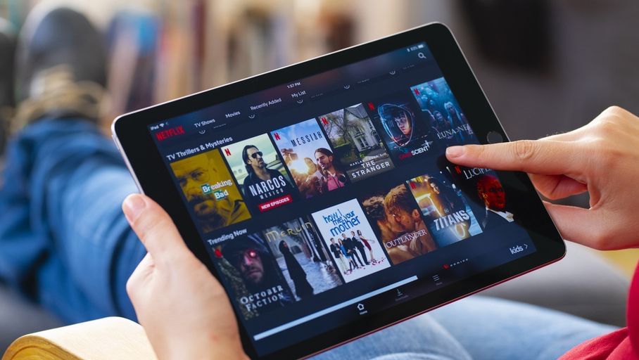 alex_zi's tweet image. Culture cinématographique &amp;amp; confinement 🎥 Netflix signe avec MK2 et ajoute une cinquantaine de films cultes à son catalogue buff.ly/2XX009Q