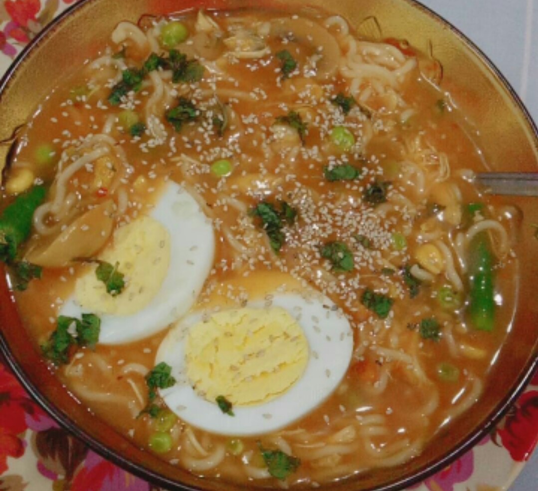 Easiest chicken noodlesoup bowl... If you want the recipe... Let me know...😊 and Pleeeaaassseee 🙏 subscribe to my channel 👇...

youtube.com/channel/UC4Q89…