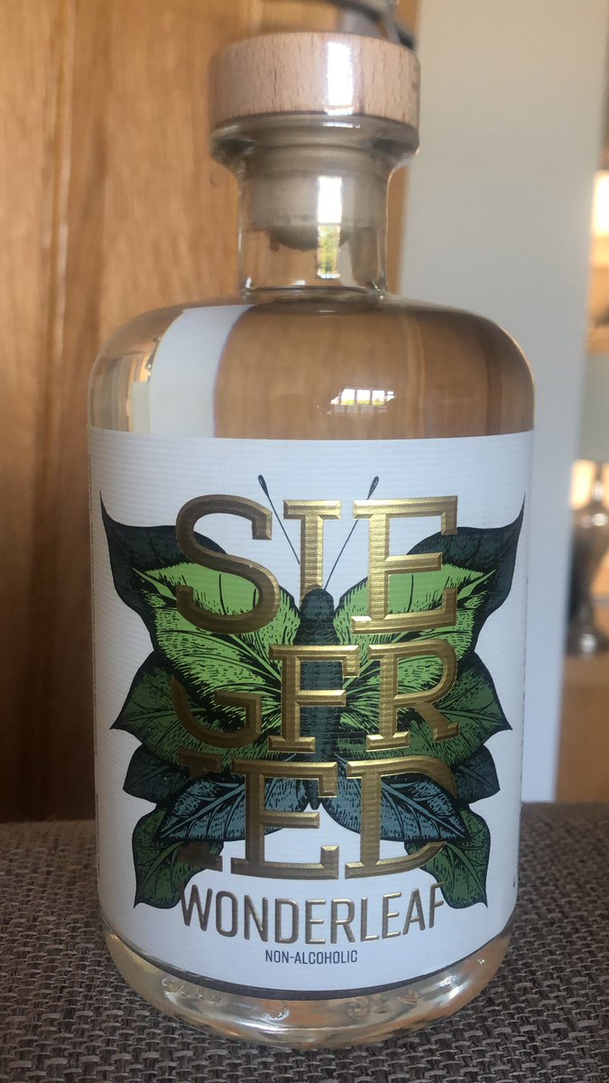 I have the best Judy <a href="/emmamakins/">Emma Makins</a> 
After all my G&amp;T cravings I can finally have a nonalcoholic one in the garden 🥰💕 thanks work wifey, you da bestest 👯‍♀️👩‍❤️‍💋‍👩