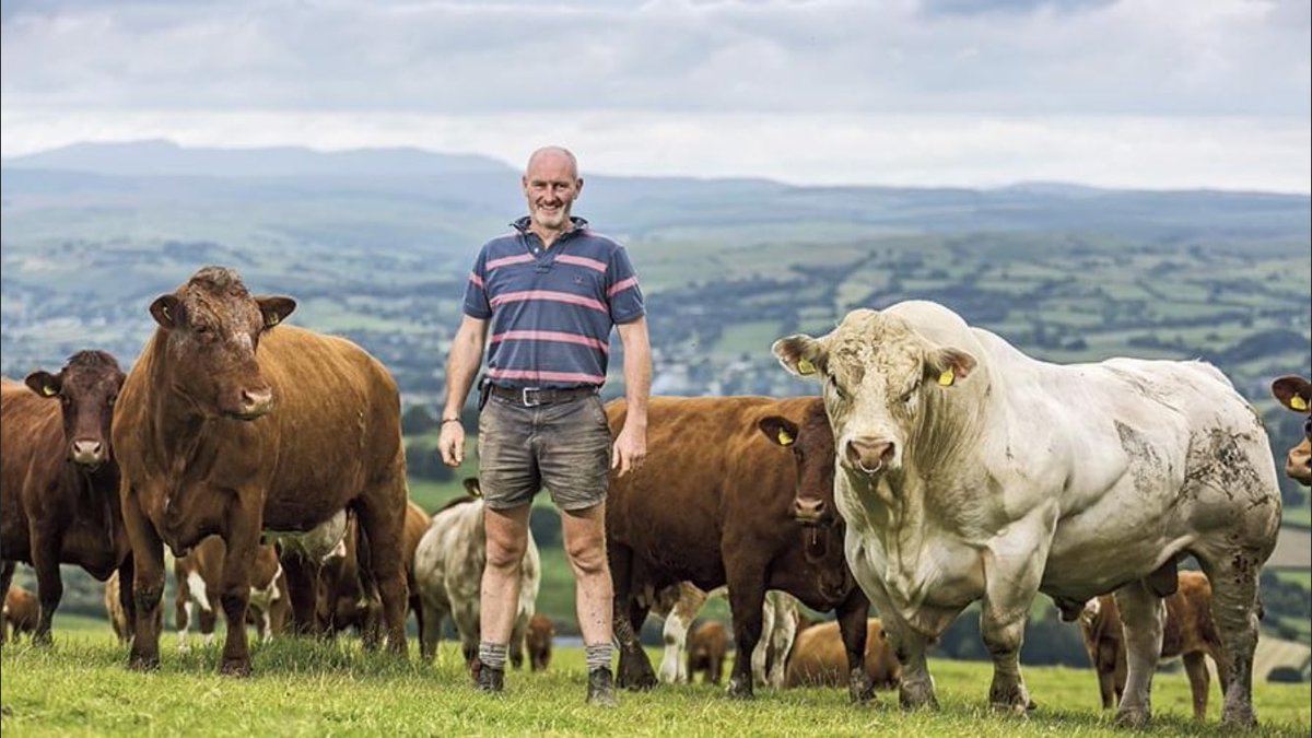 Boots, Shorts &amp; Collar up! Cwsg yn dawel, Rich. Tough day. You touched us all. <a href="/RichTudorLlysun/">Morgan Tudor</a> <a href="/CatrinTudor/">Catrin Tudor</a> <a href="/JnrTudorLlysun/">Morgan Tudor</a> <a href="/TudorLois/">Lois Tudor</a> @ysgolbanw <a href="/DyffrynBanw/">CPD Dyffryn Banw</a> @YUCaereinionHS <a href="/COBRA_RFC/">C.O.B.R.A RFC</a> <a href="/NFUCymru/">NFU Cymru 🚜</a> <a href="/NuffieldCymru/">Nuffield Cymru 🏴󠁧󠁢󠁷󠁬󠁳󠁿</a> <a href="/FarmingConnect/">Farming Connect</a> <a href="/FarmersWeekly/">Farmers Weekly</a> <a href="/PluGweunydd/">Plu_Gweunydd</a> <a href="/Ffermio/">Ffermio</a> <a href="/royalwelshshow/">Royal Welsh Agricultural Society</a>