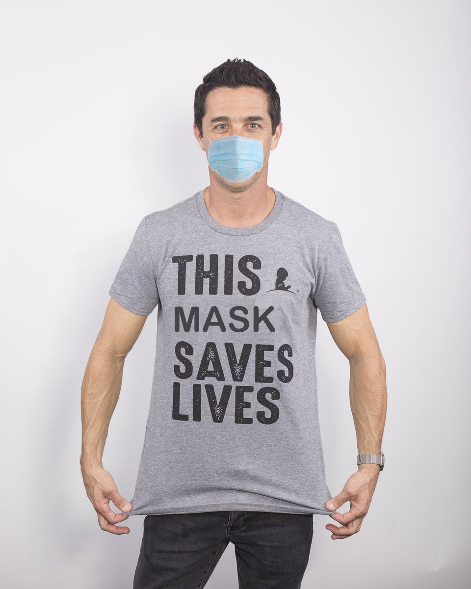 supercrossking's tweet photo. @emig47 is totally on board with the personal protective equipment #ppe #coronavirus @SupercrossLIVE #SupercrossLIVE #supercross #jeffEmig #motocross #savelives #protection #frotection #jeffro #frodaddy https://t.co/iUFXNtXHHd