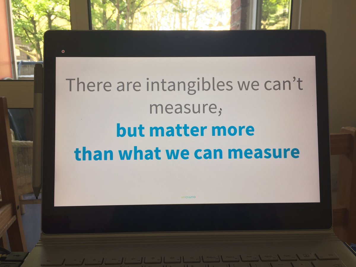 👉🏻diversify your team to 🦔 (really good at one thing) and 🦊 (can do lots of things lots of ways)
👉🏻 embed empathy in everything you do, take every opportunity to demonstrate this in your culture 
👉🏻measurability does not equate to value
#healthcaredesign