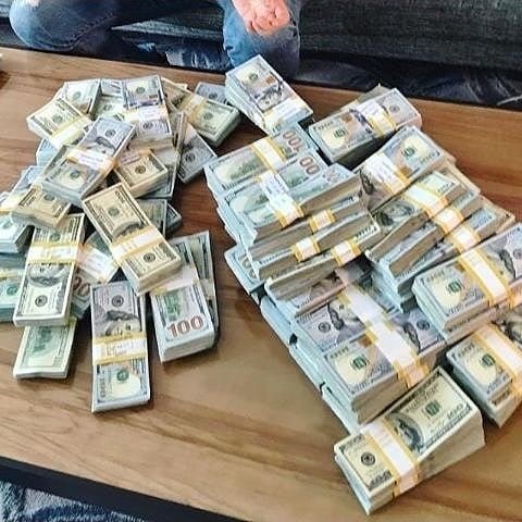 eric76927726's tweet photo. Hey baby😏I’ll guarantee you $2500 weekly allowance only real sugar babies...I'm legit if you’re serious then retweet this and I’ll reach out to you， check my bio Dm on WhatsApp +1 970 591 2336 https://t.co/TkJSqQTVNC