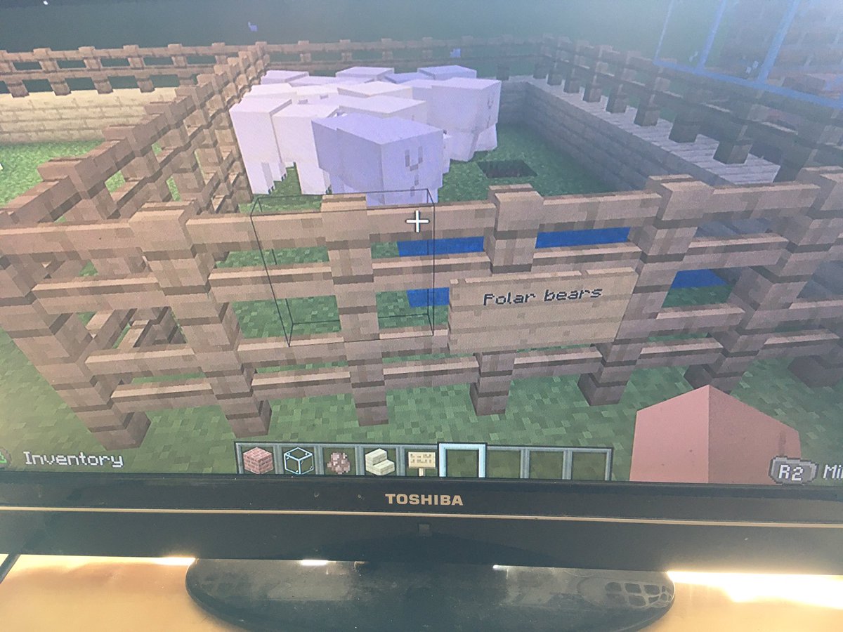 Sarah Woodward tweet media