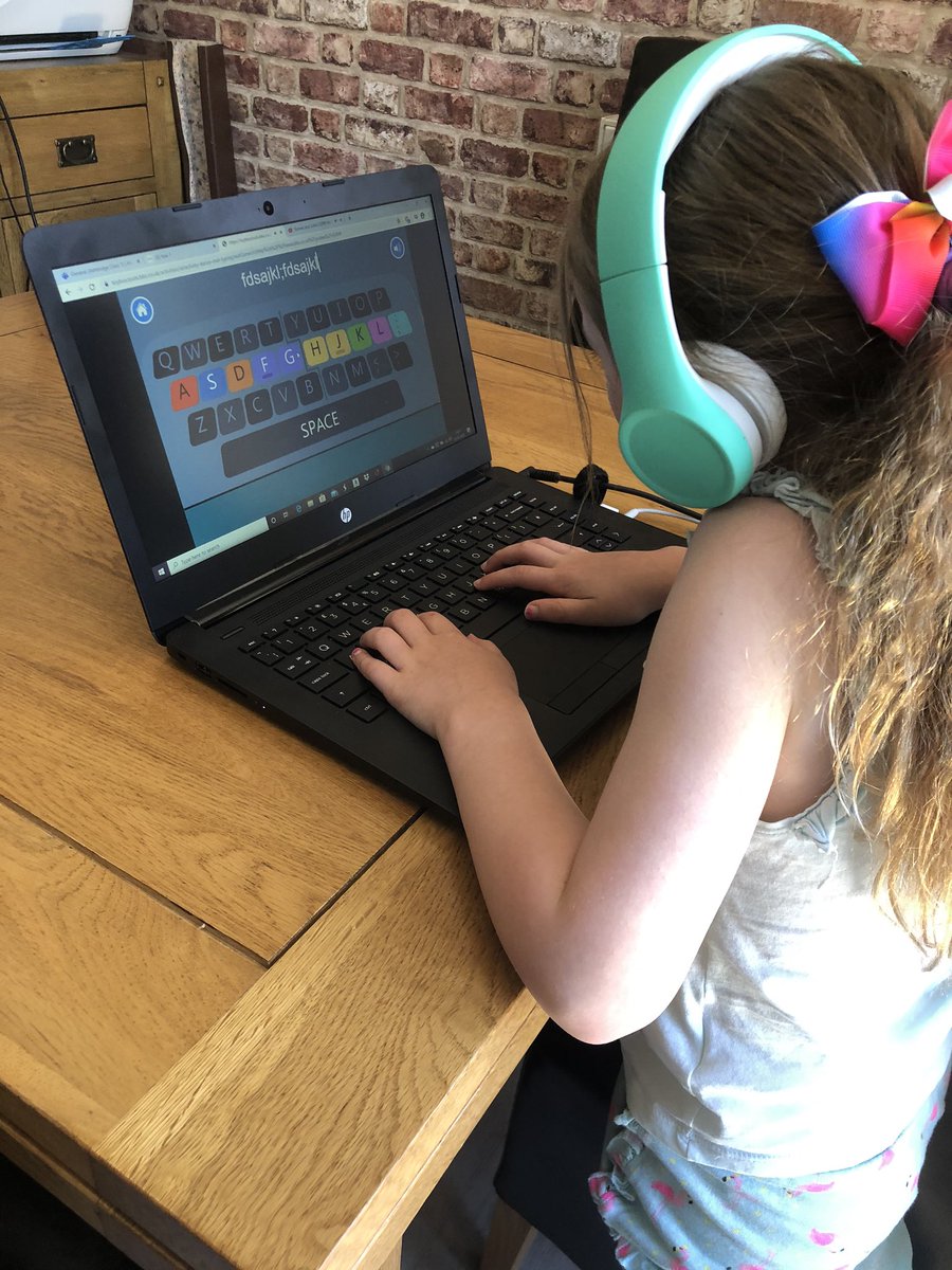 destinyuk's tweet photo. Belle is enjoying #dancemattyping @headatashbridge @cuerdengarden https://t.co/rUmCeHDSPP