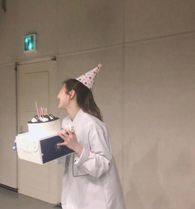 fromisubs's tweet photo. [ENG][200422] Fancafe Post Translation

Translated: @fromisenvi
Edited: @krakaphoa 

Attachment: 
It was a really happy birthday.jpg

#fromis_9
#flover
#Jiheon https://t.co/lKrJNjCqFk