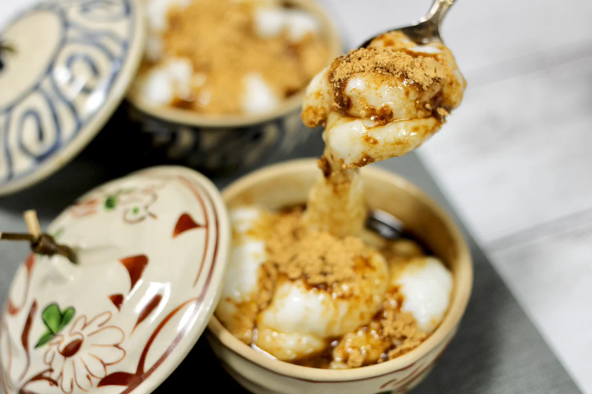 白玉粉＋砂糖＋牛乳をレンジでチンするだけ！？「ふんわり優しい牛乳もち」の作り方！