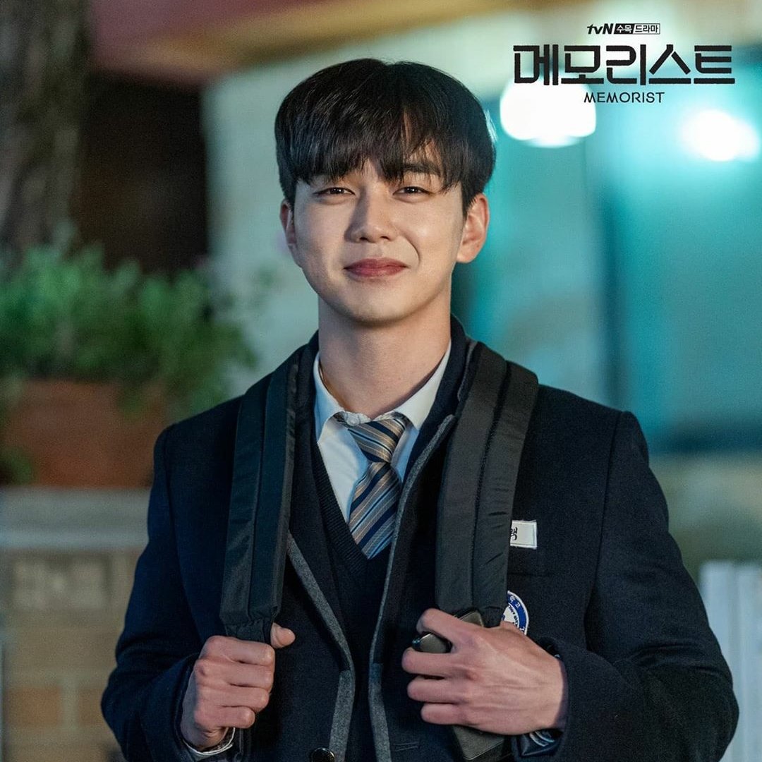 Jiyaxiko's tweet photo. Awww, so cute #YooSeungHoMemoristEpTHIRTEEN https://t.co/G9FhnWBepo