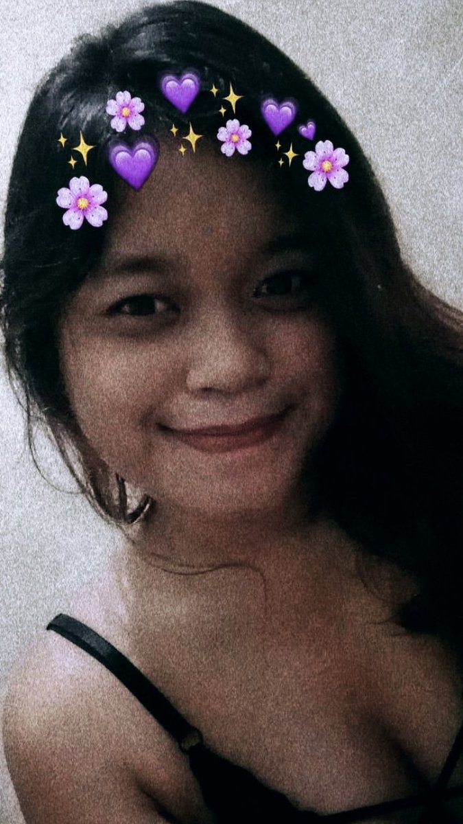 Meriacantik's tweet photo. I want to be a fuck girl 😂😂🎶🎶 https://t.co/vk8WR0beTm