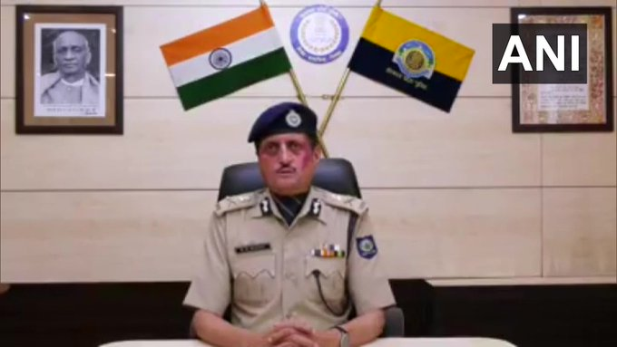 Prophet Muhammad has said that Muslims should donate 2.5 per cent of their total wealth during Ramzan which is about to begin. So I request our Muslim brothers to feed the poor. They can also donate to PM-CARES or CM Relief Fund: Himachal Pradesh DGP SR Mardi