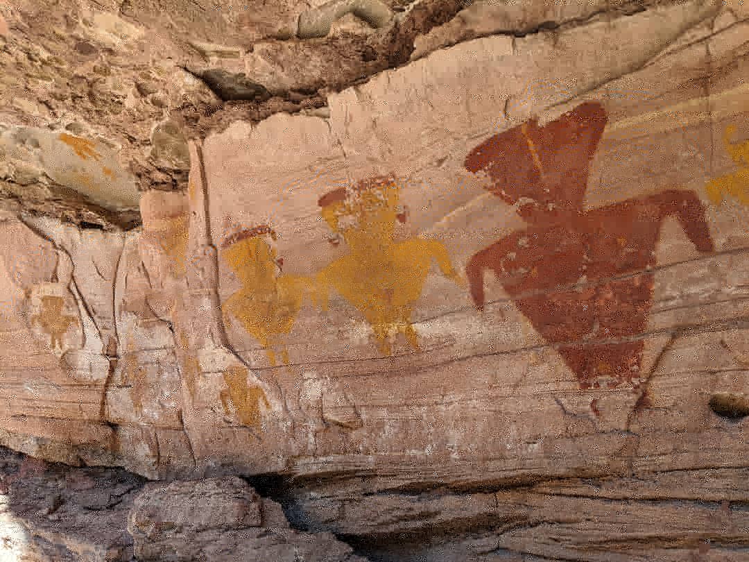 roartnyc's tweet photo. "Treat the earth well.  It was not given to you by your parents - it was loaned to you by your children."
Ancient pictographs from a trip to #grandstaircaseescalante National Monument earlier this year.
#EarthDay2020 #ClimateChange #earth #nature #getoutside https://t.co/UcxuYNLPXc