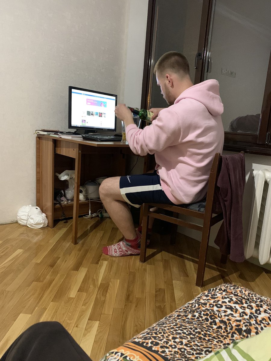 Роман (@solomidinvokeer) on Twitter photo 