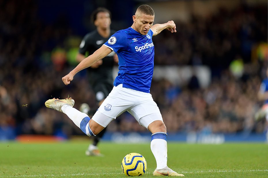 Richarliason is deserving of more technical praise. Just 2/10 goals he’s scored this season have been with his ‘strong’ right foot.He‘s good against Brighton, in particular. 3 goals against us in the PL is a total only bettered by 3 players.( @Transfermarkt) #BHAFC