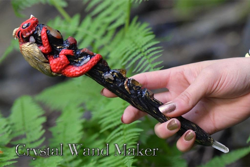 Check out this incredible Dragon Wand by Amber Beavani 😍One of a kind and available now:
etsy.com/listing/798578…
#dragons #dragonwand #crystalwands #reddragon #dragongift #wands