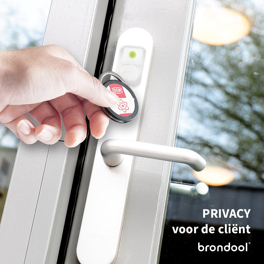 Brondool's tweet photo. ⚠️ Houdt cliënten op afstand van elkaar | 

Bekijk de volledige uitleg hier: https://t.co/ShgYWQlr3X

#afstand #zorg #zorginstelling #slot #elektrischslot #clienten #veiligheid #personaliseren #brondool #arnhem #nederland https://t.co/cMInTKeu6Q