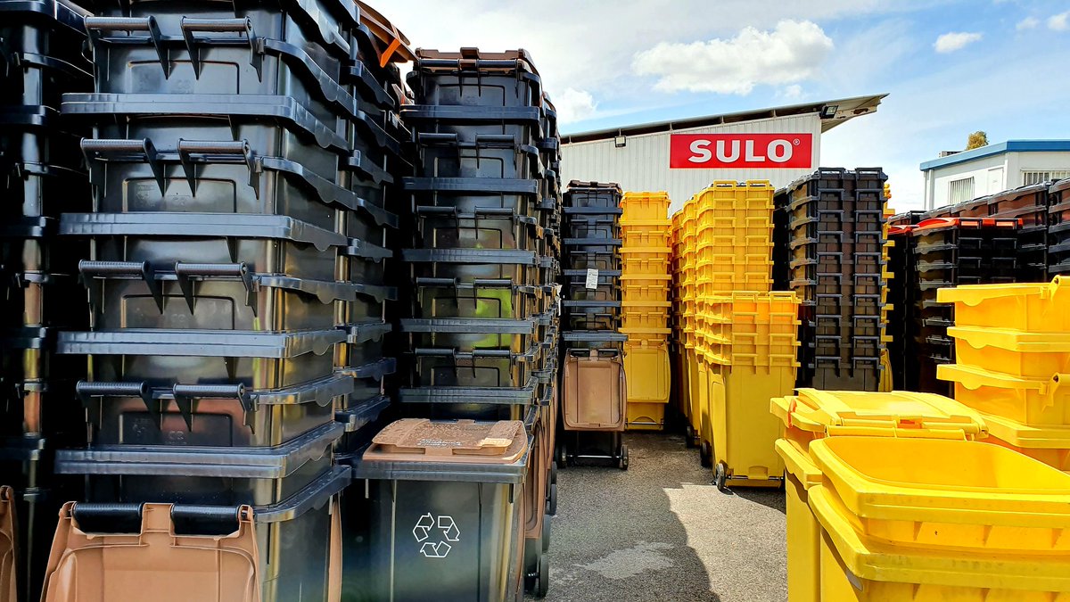 Visitando nuestras instalaciones de <a href="/suloiberica/">SULO Ibérica</a> en Madrid y viendo nuestro nuevo triciclo eléctrico en pruebas para la desinfección de las papeleras. Ellos trabajan para nuestra seguridad!