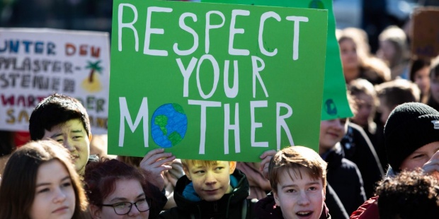 EspaiAmbiental's tweet photo. Avui dia #DiaDeLaTerra🌍volem ressaltar la importància d'enfortir i sembrar alternatives socioeconòmiques que posin en valor la vida i tinguin cura de la terra. Ara més que mai #EconomiaSocialSolidaria #EcologiaESS
#ACCIÓNGLOBALPORELCLIMA24A #PorUnaTierraSaludable https://t.co/tVx4XNB2hu