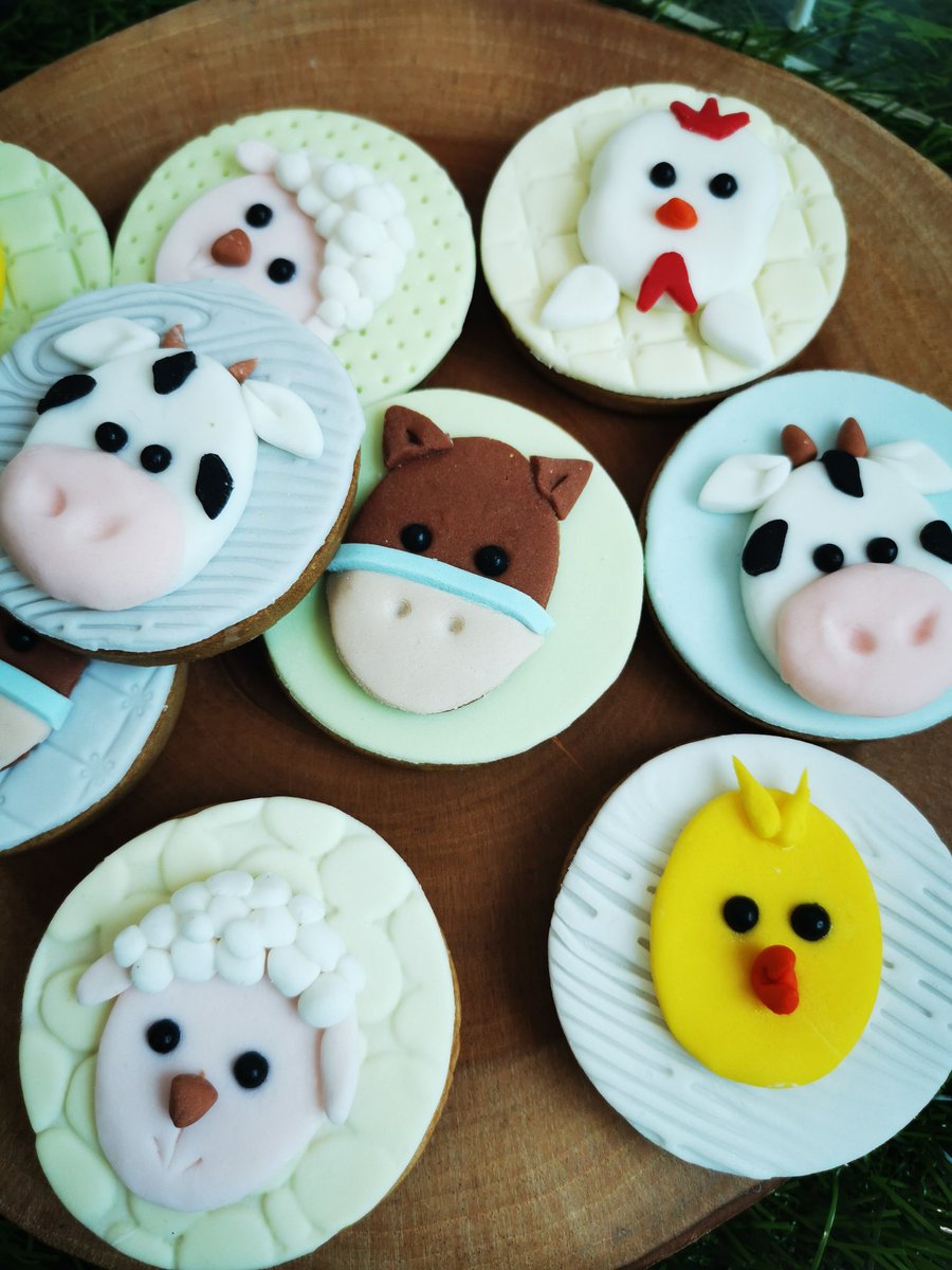 viickkyyy927's tweet image. Zoo cookies design
#zoo #zoocookiesdesign #cookiesdesign #cookies #viickkyyy #viishomemadedessert
