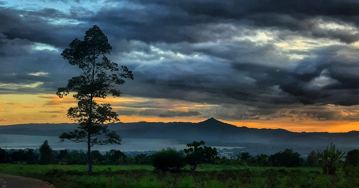 Happy Earth Day

Ormoc City Sunset