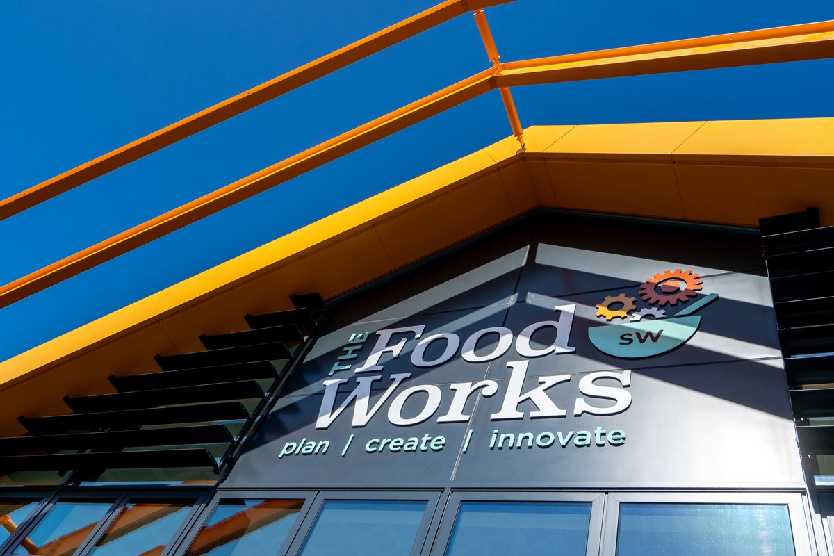 WE'VE MOVED IN! And are open for business. Our brand new food-grade production units are ready for businesses to move into now, and our development kitchens are kitted out and ready for hire. Call the team today on 01934 411272 #westonbusiness #foodproductionunits #kitchenhire