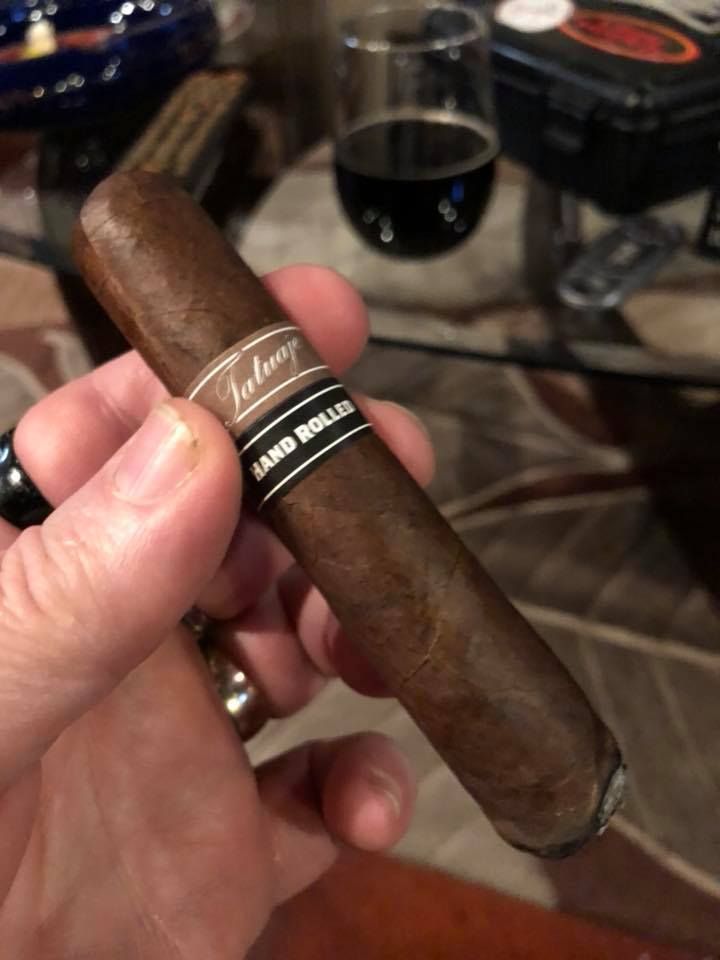 cigarweekly's tweet photo. Check it out - another @Jefslat review, On the FORUMS - https://t.co/7SV58ulbV0 - Tatuaje Hand Rolled movie edition https://t.co/84F51aaL0D #CigarWeekly #CigarLife #CigarReview #Cigars #IPCPR2018 #SmoothDraws https://t.co/H2HEjSxTqy