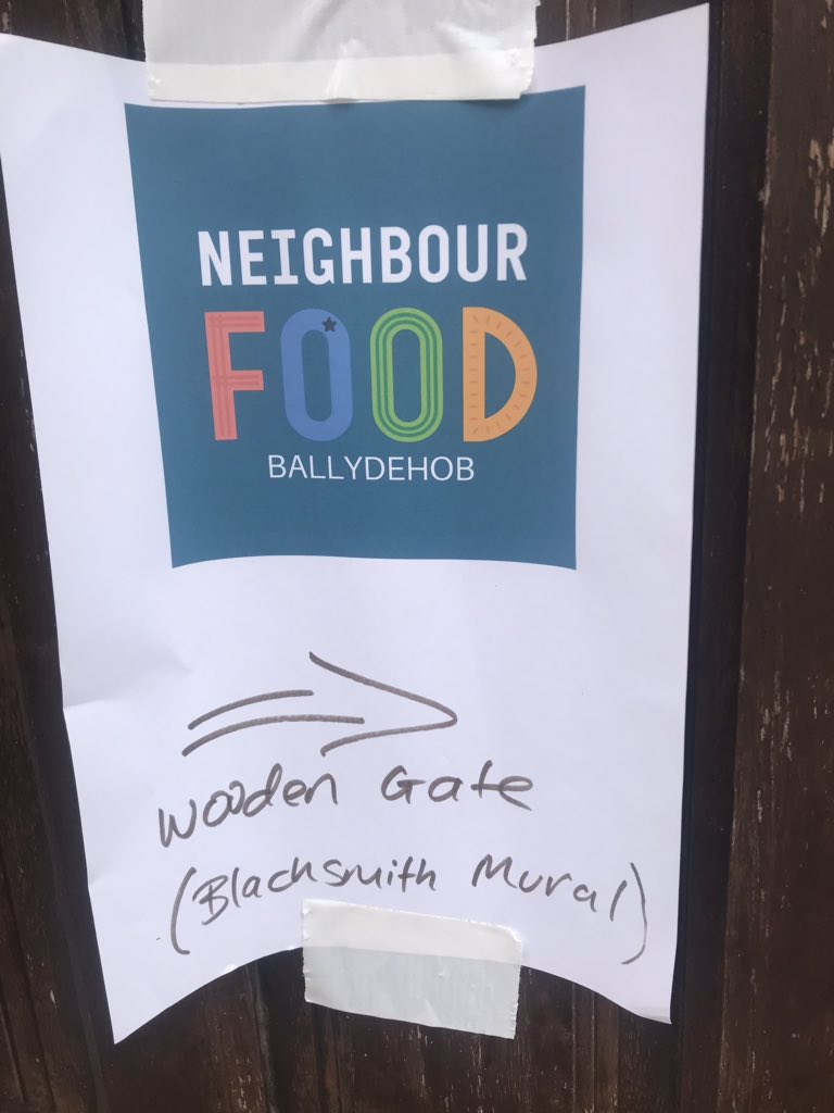 What a great start to Week 1 of  <a href="/NeighbourFoodIE/">NeighbourFood</a> at <a href="/LevisBallydehob/">leviscornerhouse</a>. 7 fab local producers, 166 great products, 38 happy customers and 103 attempts by this robin to rob the cheese! Register/order at neighbourfood.ie <a href="/ballydehobcc/">Ballydehob</a> @SineadFailte #neighbourfood #shoplocal