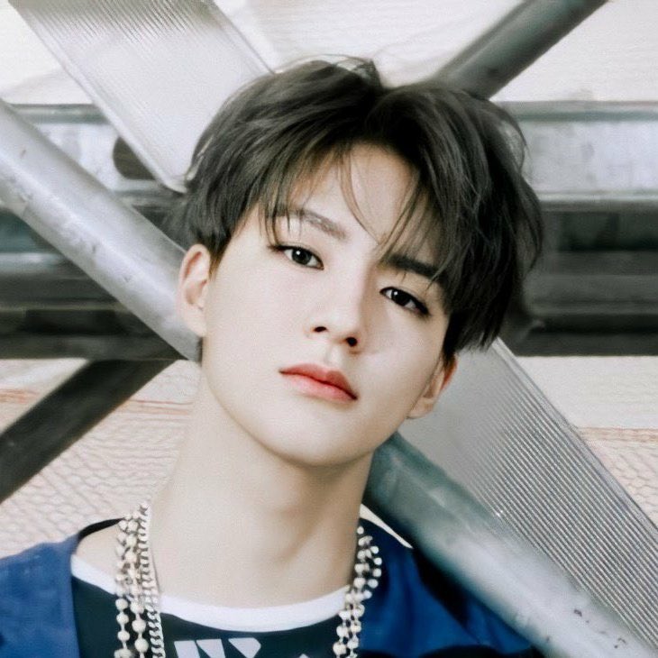 abcdexouye's tweet photo. Keluarga Ganteng || SUJU X EXO X NCT au 

- Donghae, Sehun, Jeno - https://t.co/Cc8bxJRaQv