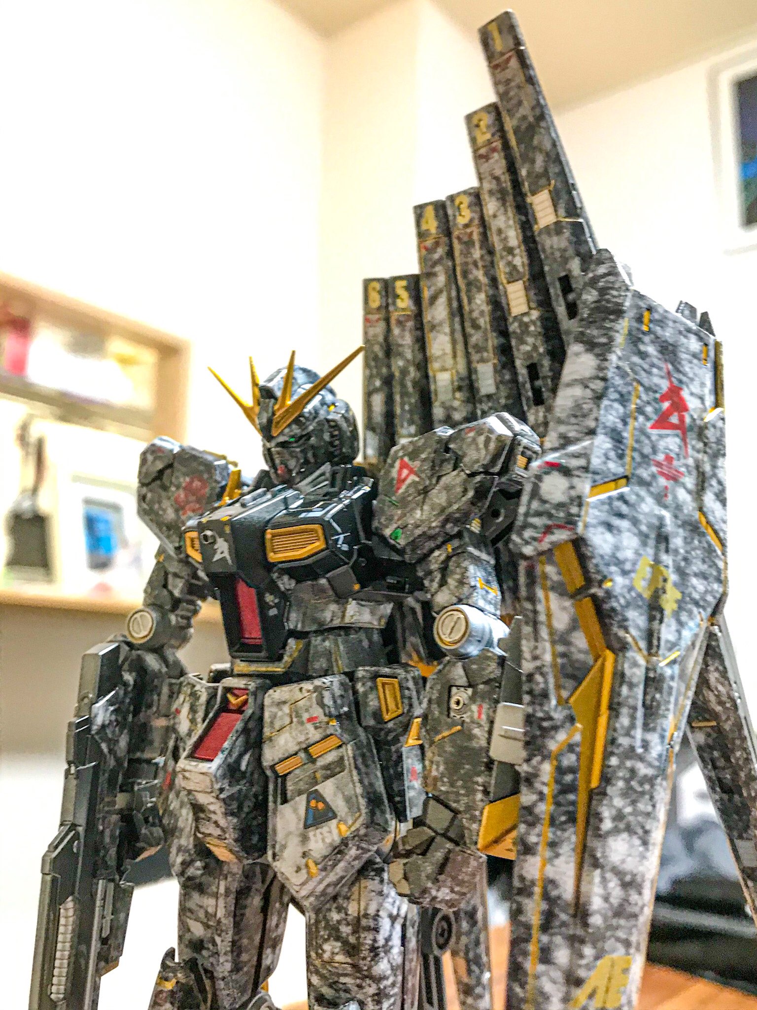 大理石塗装】νガンダム完成品