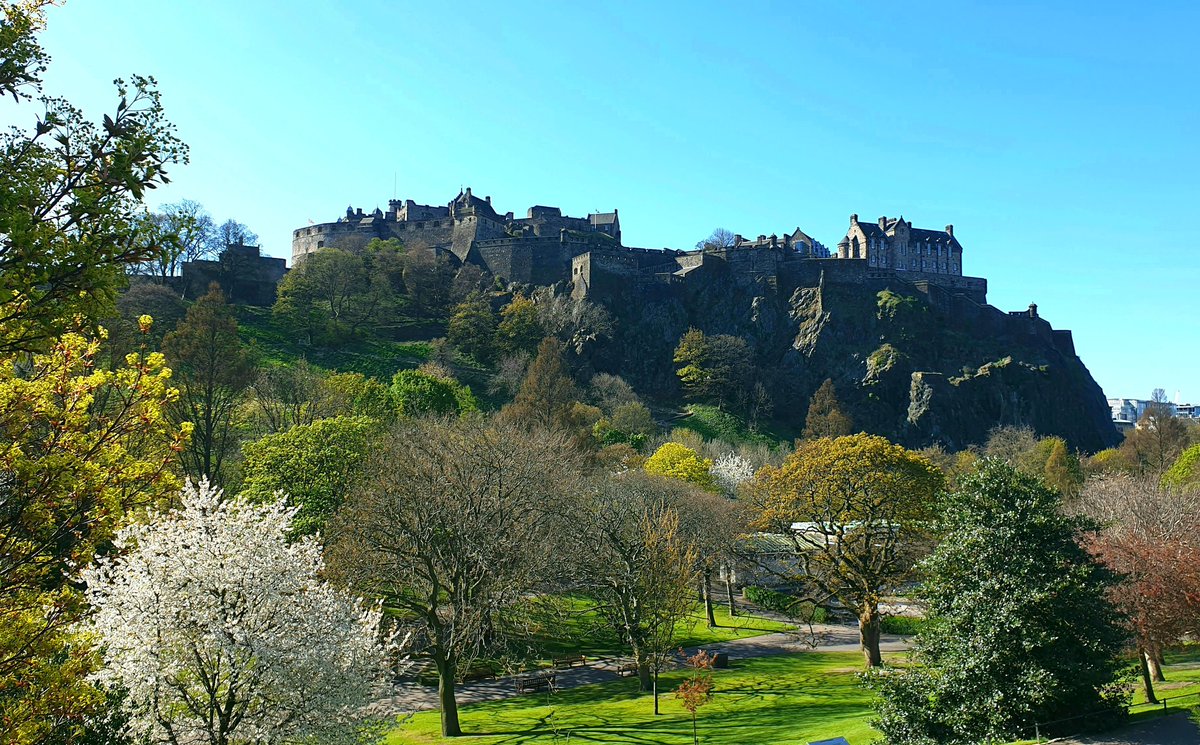 ThePlaceEdin's tweet image. Happy Earth Day from Edinburgh
