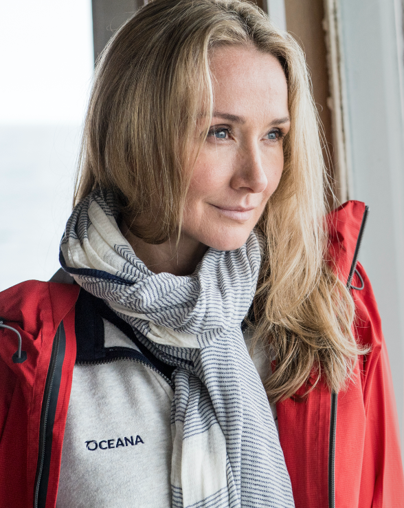 HoltRenfrew's tweet image. #UncrateOceans with #HProject! 
This #Earth Day, put the environment first with the help of our curated selection of sustainable products. Select pieces from this collection will also help support @OceanaCAN, now available online. &amp;gt; bit.ly/2KpJs29