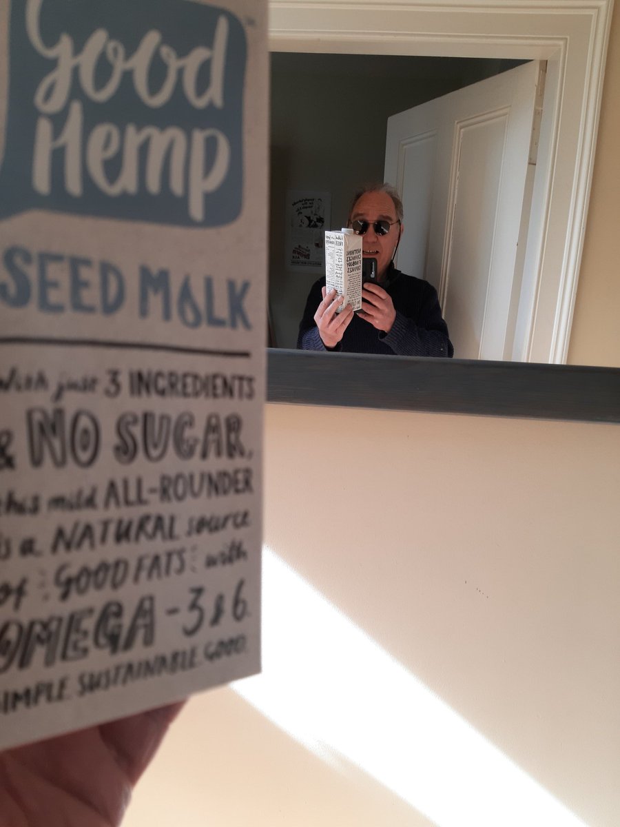 brucerisk's tweet photo. Aye laddie...staying healthy during #lockdownEdinburgh smile... https://t.co/miMyW7kXle