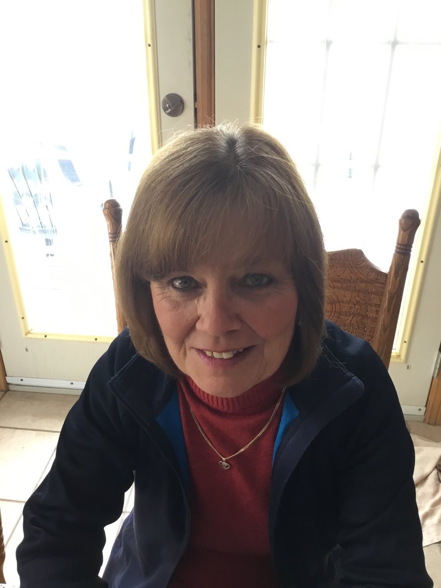 SudburyCDSB's tweet photo. The Sudbury Catholic District School Board is proud to announce the recipients of this year’s Chairperson’s Award. Congratulations to Cathy Spencer, Ginette Toivonen and Melanie Johncox! View the full story at the following link: https://t.co/6W4Pq1yGQn https://t.co/WGuSMbvFG5