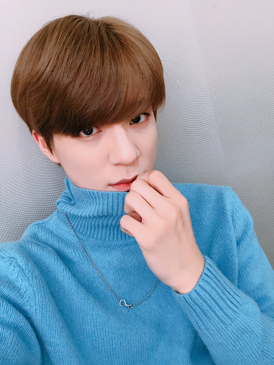 I love how you always try to bite things when you're taking a picture. #HAPPYJENODAY  #JENO_DAY