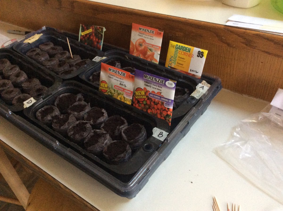 MrsBeardall's tweet photo. Happy Earth Day to our Earth! Mrs. Beardall’s class challenge was to do one thing to help the Earth. Here is a picture of Mrs. Beardall’s homework/ earthwork.🌎🌍🌏🌱If students wish or are able, you could post your Earth  care act for today! https://t.co/qulz2Kzisq