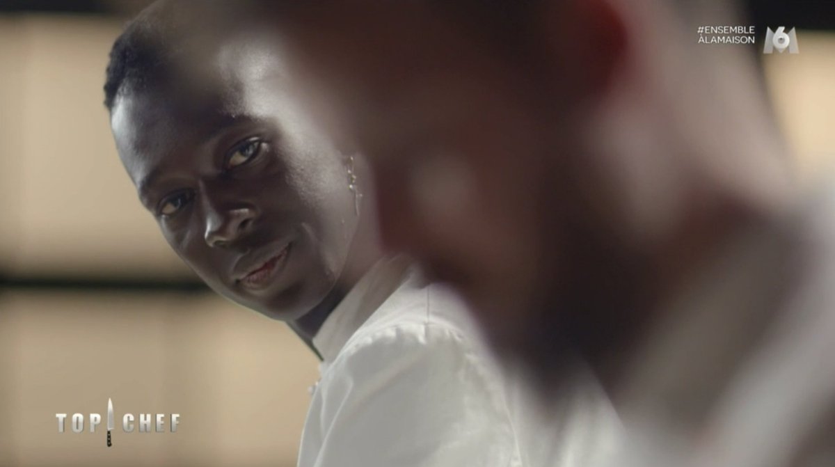 lachauffante's tweet image. Trouve quelqu'un qui te regarde comme Mory regarde Adrien et tu as tout gagné... #TopChef