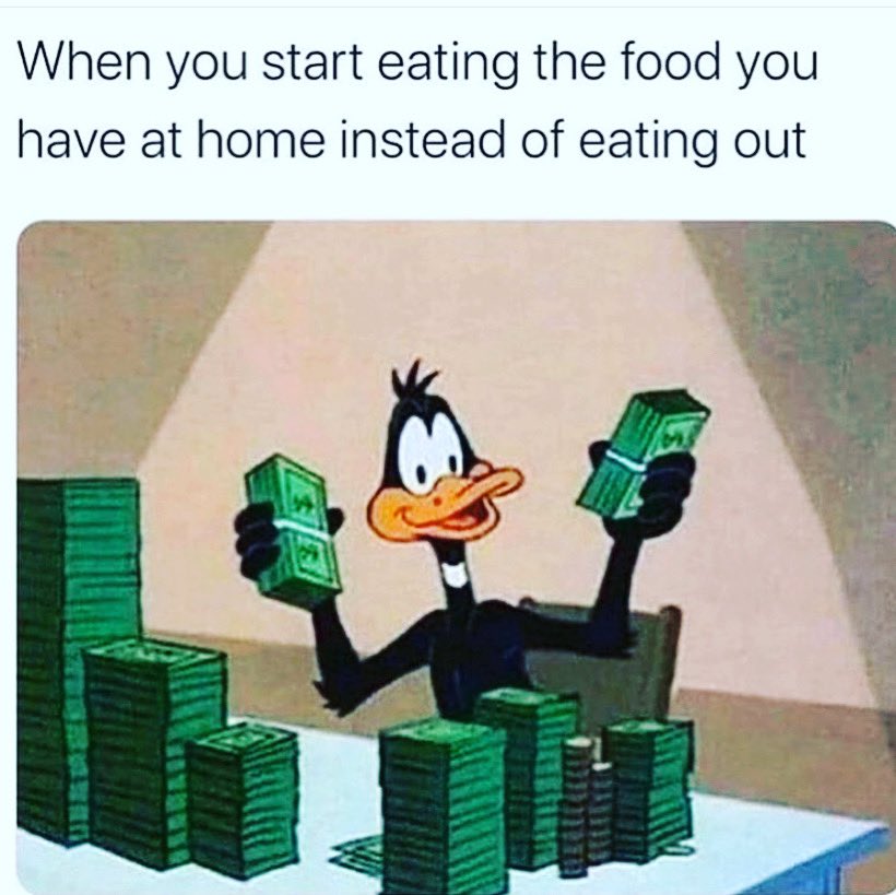PesciPourroy's tweet photo. Raking it in once you kick fast food #wednesdaymorning #WednesdayVibes #money #COVIDIOTS https://t.co/Bj02vgvQKf