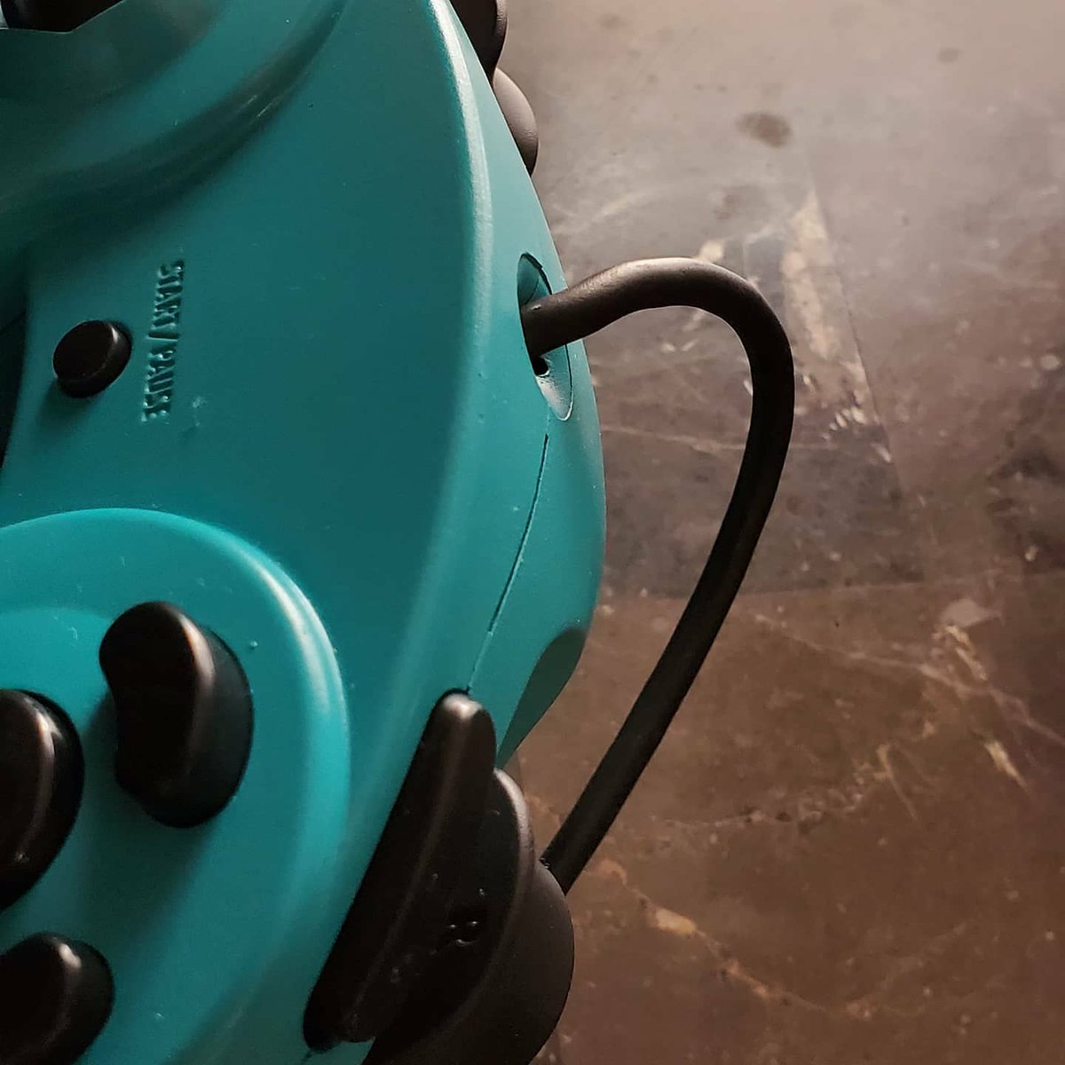 _ShadowIK's tweet image. Finally finished customizing my controller!
Turned out better than expected! All set for Smash!!
#Nintendo #Gamecube #CustomGamecubeController
#GamecubeControllerMod
#SmashBrosUltimate #SmashBrosMelee