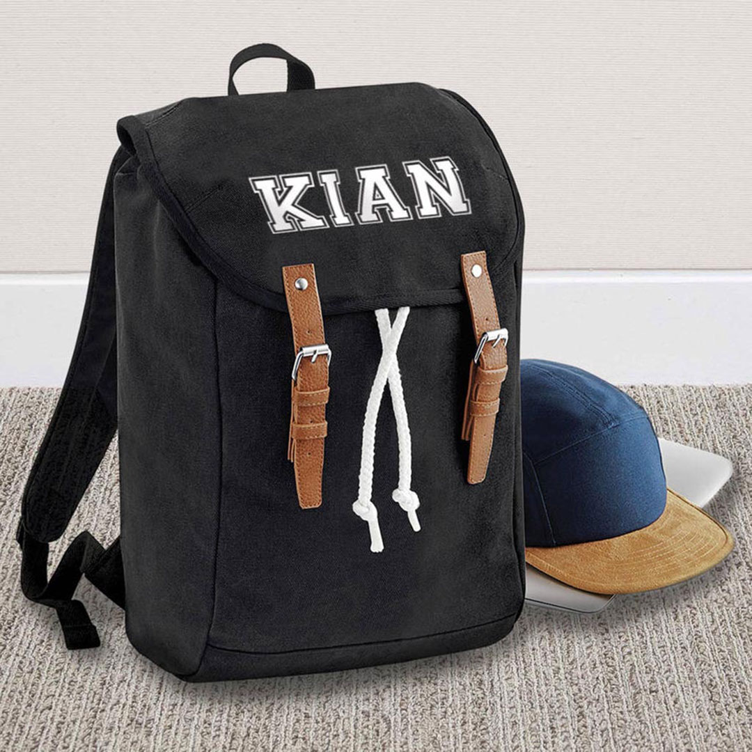 Instajunction's tweet photo. Shop hundreds of personalised gifts from cards to apparel including this personalised Vintage College Style Rucksack. Shop now at:

https://t.co/CeWBWyLfAf
https://t.co/LaqvKDL6Ys

#gift #school #college #backtoschool #personalised #personalisedgift #gifting #bag #bags #retro https://t.co/149jkMp4P6