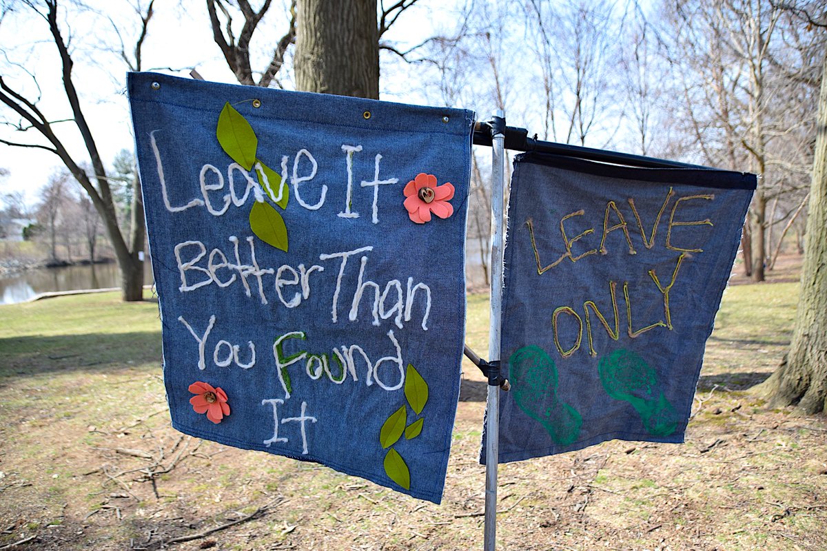 Mayor_Giacobbe's tweet photo. Happy 50th anniversary of Earth Day, Rahway! Through out the years, we’ve all done our part as a community to ensure we’re leaving the Earth a little better then we found it with park clean ups and just going that extra mile. 🌎🙌🏻 https://t.co/iCuyZFj8kG