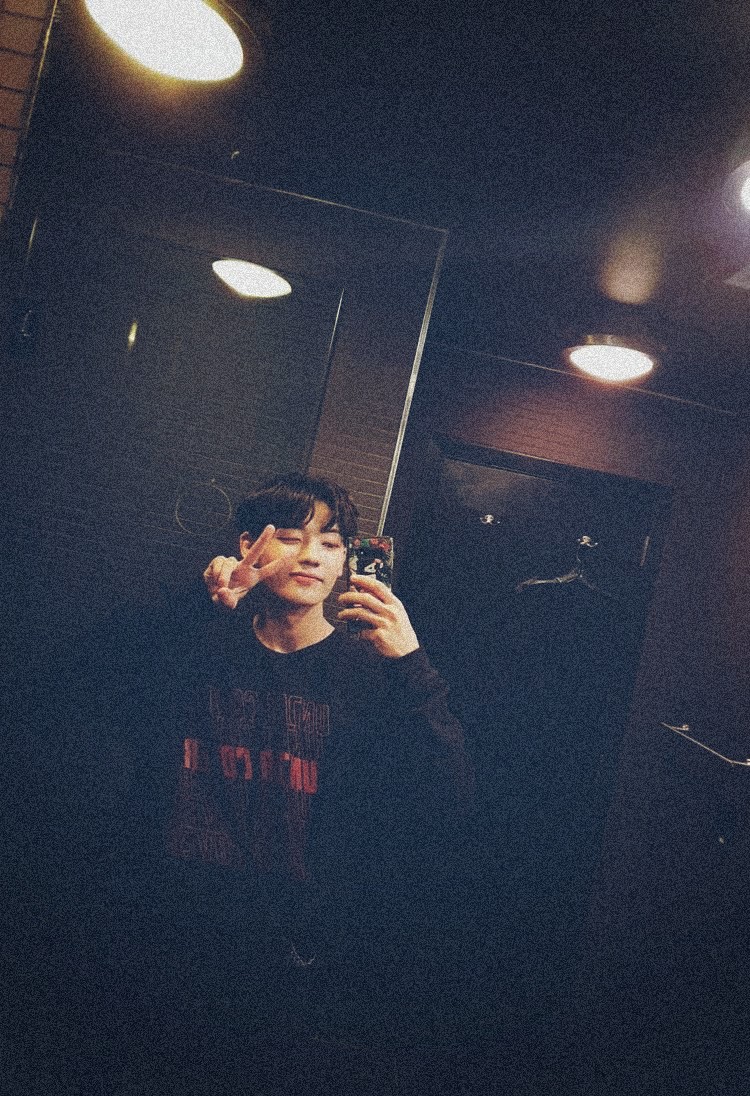 ShineLikeChan_'s tweet photo. *☆°•.*☆°•.*☆°•.>{𝕐𝕆𝕌 𝔸ℝ𝔼 𝕄𝕐 𝕊𝕌ℕ, 𝕄𝕐 𝕄𝕆𝕆ℕ 𝔸ℕ𝔻 𝔸𝕃𝕃 𝕆𝔽 𝕄𝕐 𝕊𝕋𝔸ℝ𝕊.}< .•°☆*.•°☆*.•°☆*
[#ChoiceSelcaDay #CSD @official_ACE7] https://t.co/urvfCJDyCT