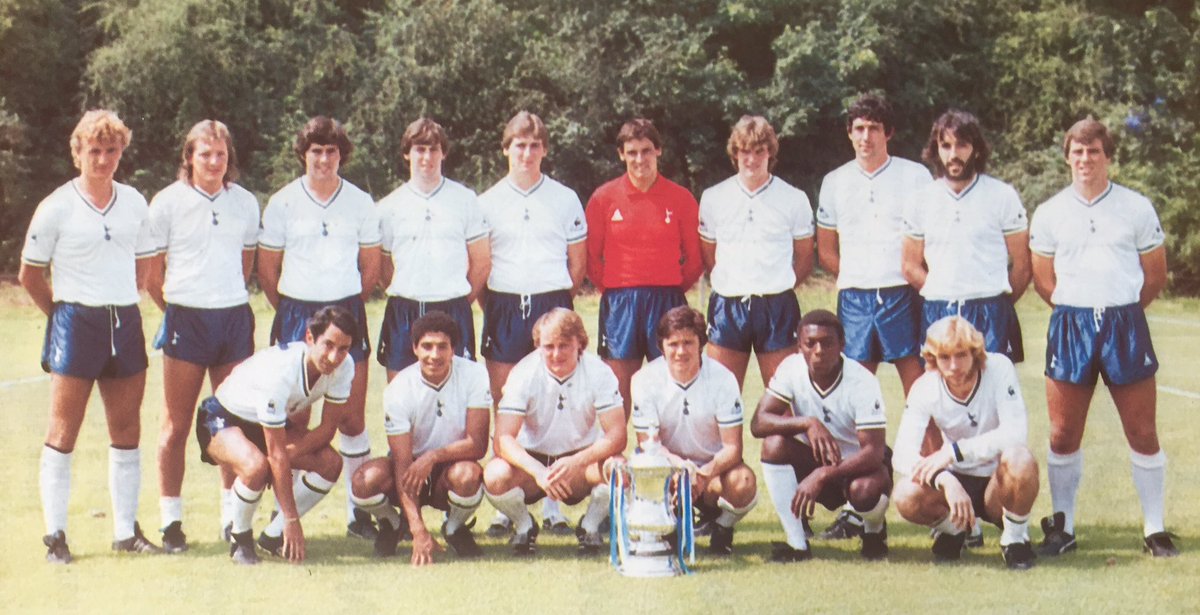 MemorabiliaMal's tweet photo. Tottenham Hotspur 1981/2
#THFC #COYS https://t.co/JtOrF1ISt5
