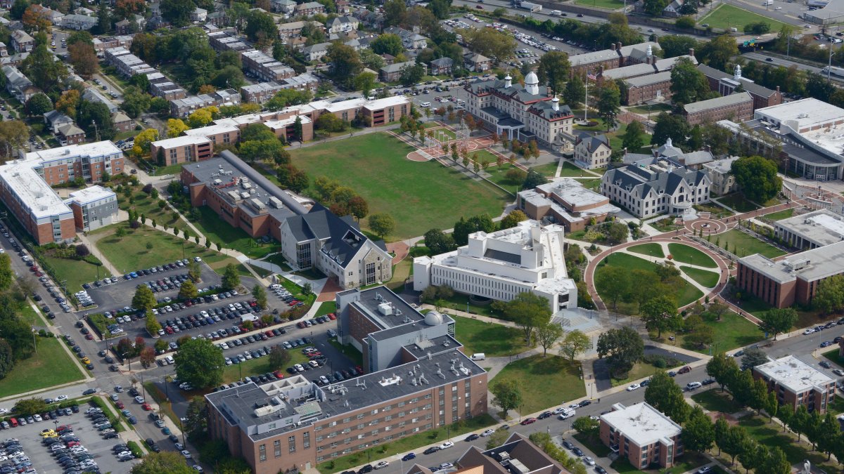 WUEngineering's tweet image. Dear 🌎, 
Happy #EarthDay!  
Love, #WidenerEngineering 💙