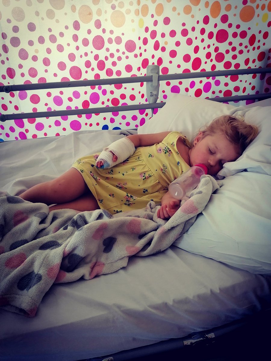 Thankyou to all the staff at <a href="/barnshospital/">Barnsley Hospital</a> children's ward for looking after my little girl and me during our stay this week. You're all AMAZING and SO kind! Glad you enjoyed the takeaway pizza and cake 💙 #ThankYou #ThankYouNHS #NHSheroes #NHS #StayAtHomeSaveLives <a href="/NHSuk/">NHS</a>