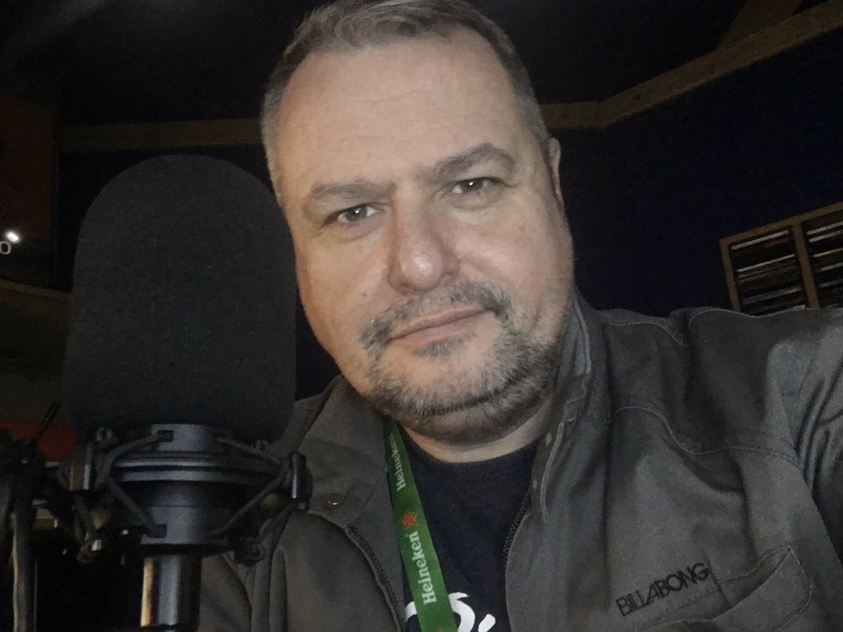 Join me from 10pm tonight on <a href="/RadioPlusCov/">Radio Plus Coventry 🎙</a> 

I've amazing new music from <a href="/BoyGeorge/">Boy George</a> <a href="/JupiterMoon__/">JupiterMoon🌕</a> @Pezul88 <a href="/TheSherlocks/">The Sherlocks</a> <a href="/Rain_Experiment/">The Rain Experiment</a> <a href="/candidcov/">CANDID</a> &amp; <a href="/TheLathums/">THE LATHUMS</a>  + I've another track from my Classic Indie Album from Reef...Glow!

101.5FM or player.radiopluscoventry.co.uk/index.html 

Macca xx