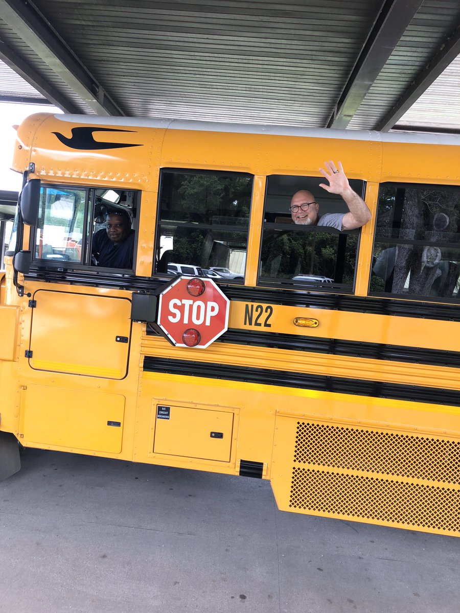 North Iberville Elem tweet media