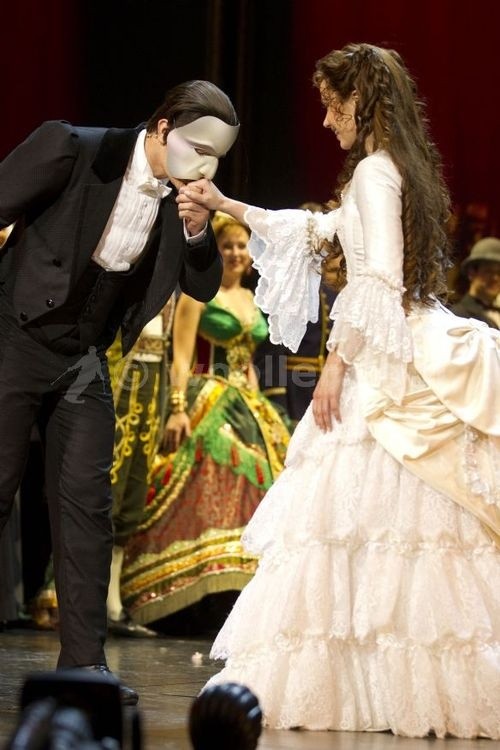 carlareina_'s tweet photo. Sim, eles são a minha Christine Daae e o meu Erik preferidos 🖤🌹#phantomfans #rierra #sierraboggess #raminkarimloo #poto #phantomoftheopera25 https://t.co/TsB8nGrvKP